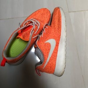 Nike shoes